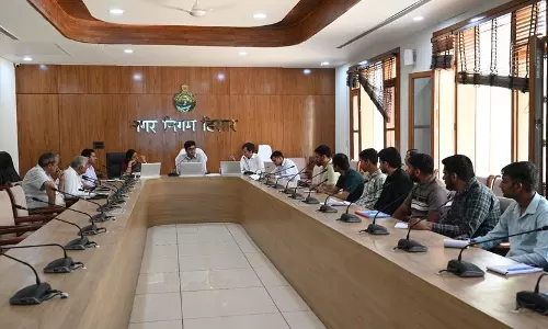 Hisar एमसी प्रमुख ने संपत्ति कर बकाया पर त्वरित कार्रवाई के आदेश दिए