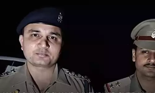 बुलंदशहर में पुलिस-लुटेरों के बीच मुठभेड़, एक बदमाश घायल बुलंदशहर में पुलिस-लुटेरों के बीच मुठभेड़, एक बदमाश घायल