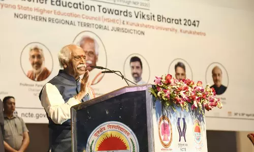 Haryana : राज्यपाल दत्तात्रेय ने युवाओं से रोजगार सृजन पर ध्यान केंद्रित करने का आग्रह किया