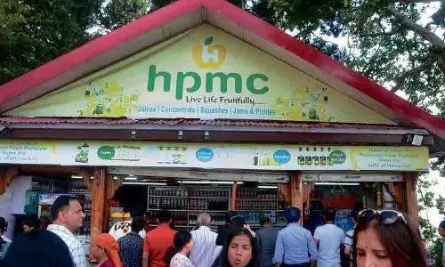 सरकार HPMC स्टोर्स में सेब उत्पादकों के लिए 20 प्रतिशत भंडारण स्थान रखेगी