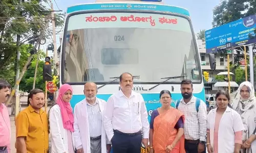 श्रमिकों के पास स्वास्थ्य इकाई