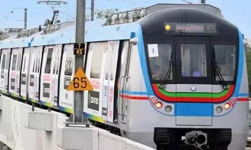 Hyderabad: मेट्रो रेल में यात्रियों की संख्या में गिरावट