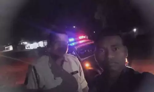 112 वाहन में गूंजी किलकारी
