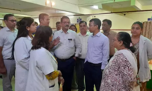 जिला पंचायत सीईओ ने जिला चिकित्सालय पंडरी, हमर अस्पताल राजातालाब और मातृ एवं शिशु चिकित्सालय कालीबाड़ी का किया औचक निरीक्षण