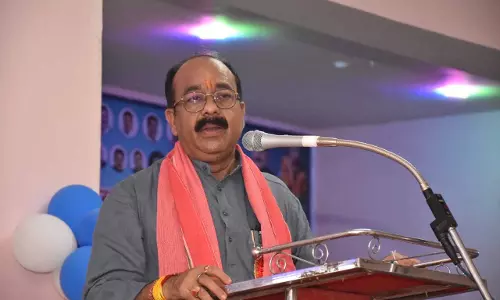 मेहनत एवं ईमानदारी से आगे बढ़ रहा साहू समाज: अरूण साव मेहनत एवं ईमानदारी से आगे बढ़ रहा साहू समाज: अरूण साव