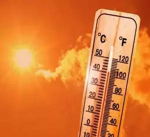 चित्तौड़गढ़ में गर्मी का कहर, तापमान 45 डिग्री के करीब पहुंचा चित्तौड़गढ़ में गर्मी का कहर, तापमान 45 डिग्री के करीब पहुंचा