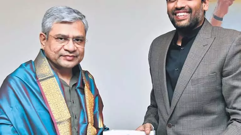 आंध्र के औद्योगिक केंद्रों के लिए रेल अवसंरचना का विकास किया जाएगा: TG Bharath आंध्र के औद्योगिक केंद्रों के लिए रेल अवसंरचना का विकास किया जाएगा: TG Bharath