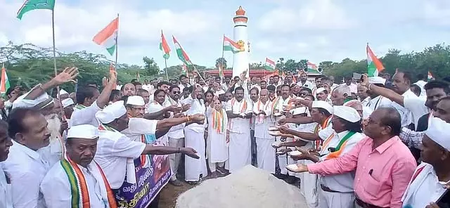 वेदारण्यम नमक सत्याग्रह स्मृति दिवस: नमक शहीदों को श्रद्धांजलि वेदारण्यम नमक सत्याग्रह स्मृति दिवस: नमक शहीदों को श्रद्धांजलि