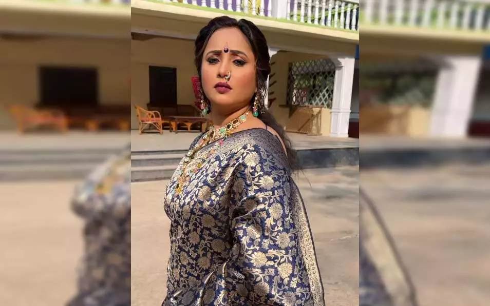 FIR कर दूंगी...खेसारी संग जुड़ा नाम, फेक न्यूज पर भड़कीं रानी चटर्जी, पहले भी दे चुकी हैं धमकी FIR कर दूंगी...खेसारी संग जुड़ा नाम, फेक न्यूज पर भड़कीं रानी चटर्जी, पहले भी दे चुकी हैं धमकी
