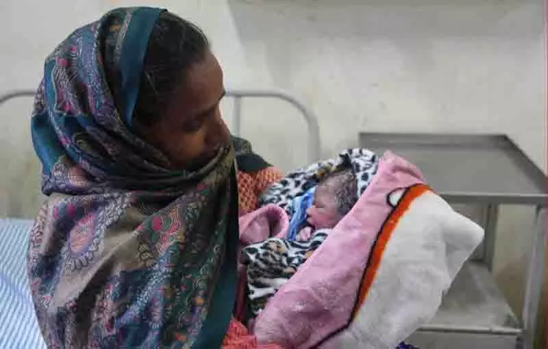 Punjab: निजी अस्पताल मातृ देखभाल में पीछे रह गए Punjab: निजी अस्पताल मातृ देखभाल में पीछे रह गए