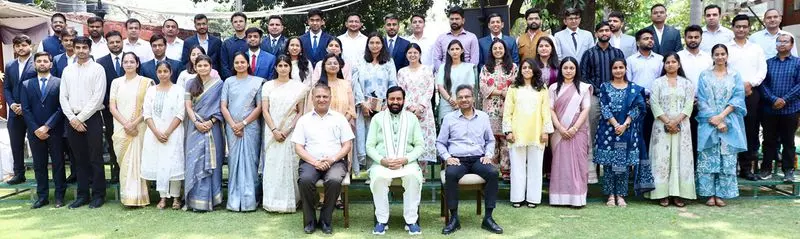 Haryana : मुख्यमंत्री ने सिविल सेवा परीक्षा उत्तीर्ण करने वाले 64 अभ्यर्थियों को सम्मानित किया Haryana : मुख्यमंत्री ने सिविल सेवा परीक्षा उत्तीर्ण करने वाले 64 अभ्यर्थियों को सम्मानित किया