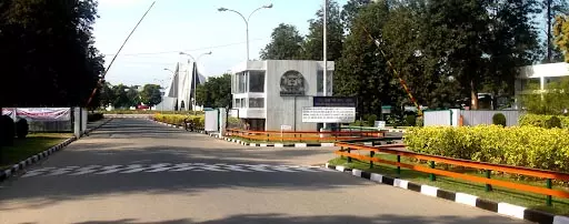 Punjabi University के पूर्व कर्मचारियों ने ‘आंशिक ग्रेच्युटी भुगतान’ पर रोष जताया Punjabi University के पूर्व कर्मचारियों ने ‘आंशिक ग्रेच्युटी भुगतान’ पर रोष जताया