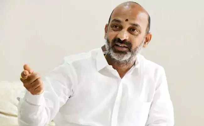 बंदी संजय: ग्रुप-1 मुद्दे पर केंद्रीय मंत्री का TGPSC चेयरमैन को पत्र बंदी संजय: ग्रुप-1 मुद्दे पर केंद्रीय मंत्री का TGPSC चेयरमैन को पत्र