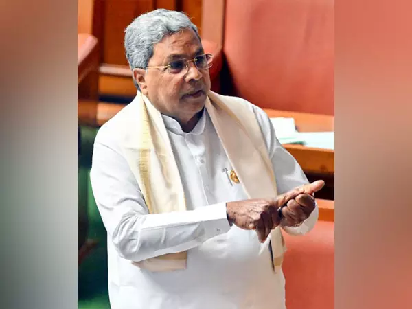जाति जनगणना के साथ-साथ सामाजिक, आर्थिक और शैक्षिक सर्वेक्षण भी कराएं: Karnataka CM जाति जनगणना के साथ-साथ सामाजिक, आर्थिक और शैक्षिक सर्वेक्षण भी कराएं: Karnataka CM