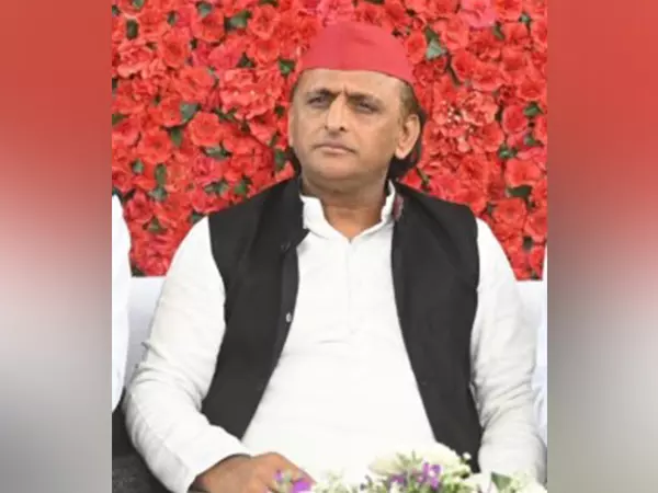 जाति जनगणना के फैसले पर अखिलेश यादव ने कहा, PDA एकता की 100% जीत जाति जनगणना के फैसले पर अखिलेश यादव ने कहा, PDA एकता की 100% जीत