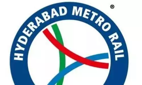कोर्ट के नोटिस के बाद HMRL ने सट्टेबाजी ऐप के विज्ञापन हटा दिए कोर्ट के नोटिस के बाद HMRL ने सट्टेबाजी ऐप के विज्ञापन हटा दिए