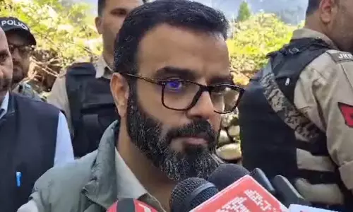 केंद्र की कार्रवाई का समर्थन, पर निर्दोषों को न हो नुकसान: Srinagar MP