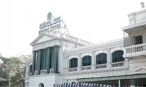 परिषद की कार्यवाही बिना तिथि बताए स्थगित कर दी गई