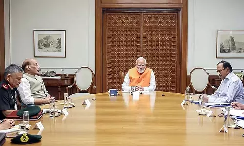 प्रधानमंत्री ने तीनों सेनाओं को दी अनुमति: पहलगाम हमले का जवाबी हमला प्रधानमंत्री ने तीनों सेनाओं को दी अनुमति: पहलगाम हमले का जवाबी हमला