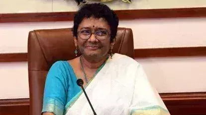 kerala : रंगभेद का आरोप: रिटायरमेंट से पहले सारदा मुरलीधरन का बड़ा खुलासा kerala : रंगभेद का आरोप: रिटायरमेंट से पहले सारदा मुरलीधरन का बड़ा खुलासा