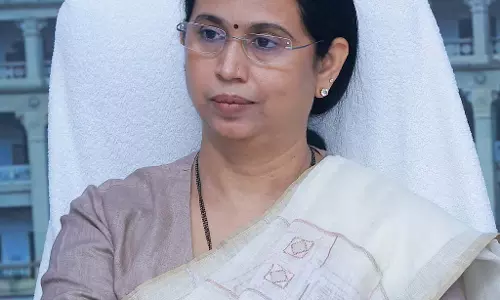 मई में गृह लक्ष्मी के तीन महीने मनी: मंत्री लक्ष्मी हेब्बालकर