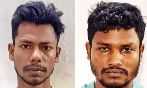 अंतरराज्यीय कर्मचारी हेरोइन के साथ गिरफ्तार अंतरराज्यीय कर्मचारी हेरोइन के साथ गिरफ्तार