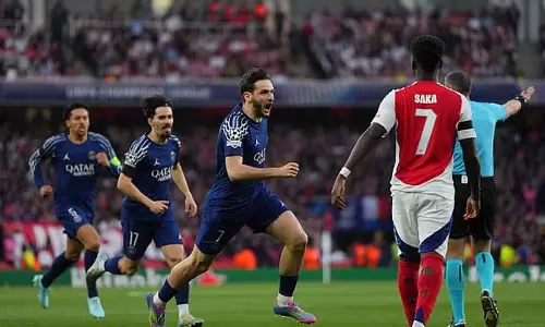 चैम्पियंस लीग: PSG सेमीफाइनल में आगे, आर्सेनल पिछड़ा!