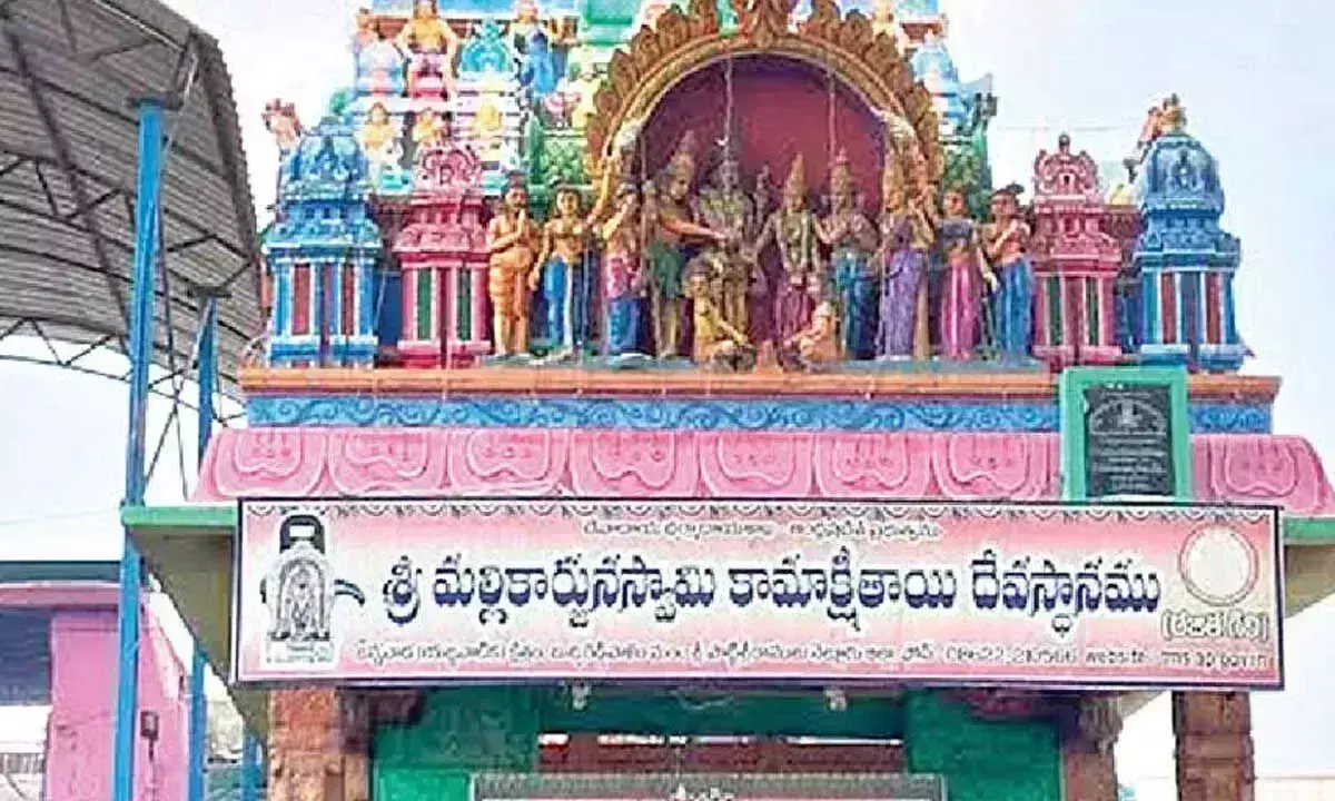 Andhra: श्री कामाक्षीताई अम्मावरी ब्रह्मोत्सवम के लिए पैनल गठित