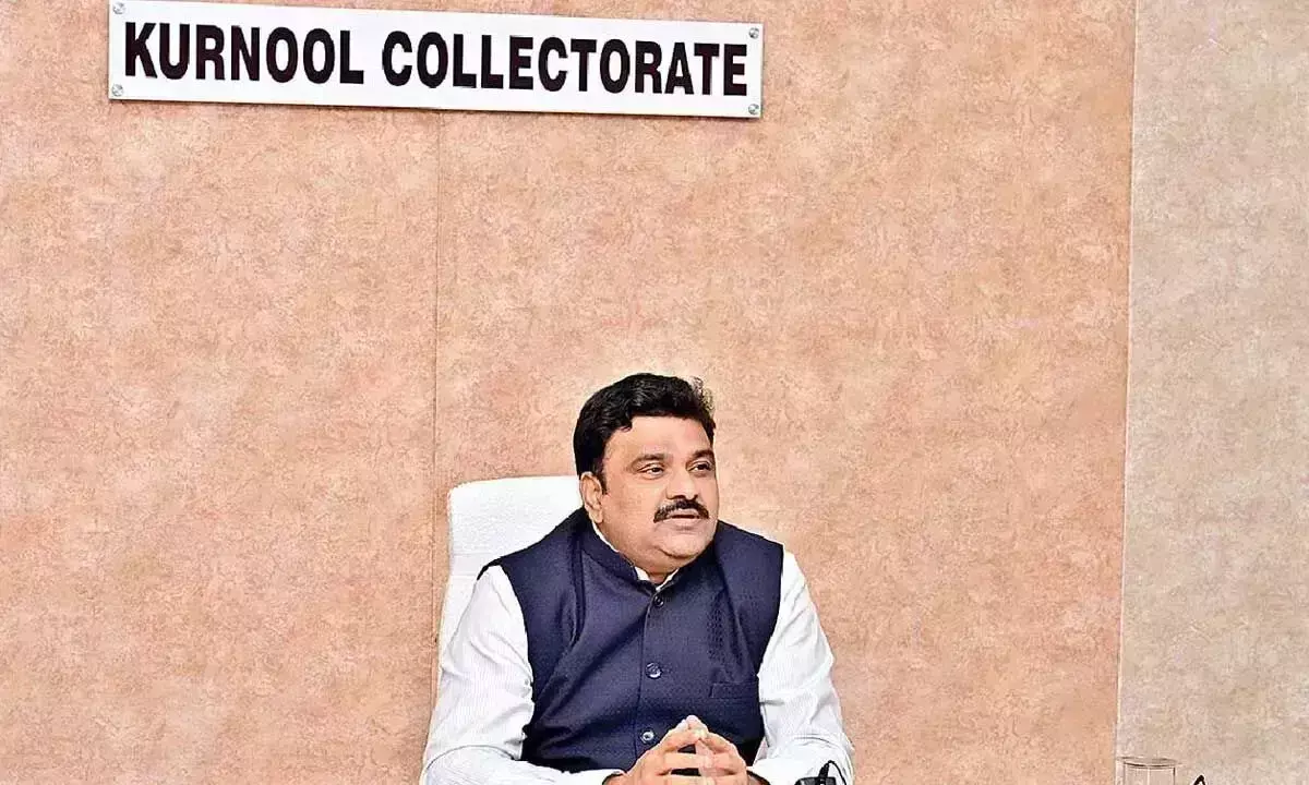 Andhra: कलेक्टर ने शहर की स्वच्छता संबंधी उपायों की समीक्षा की
