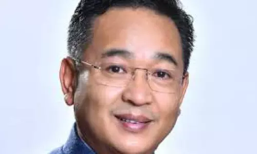 Sikkim : गोले ने आर्थिक रूप से वंचित लोगों से सरकारी इन्वर्टर खरीदने के खिलाफ चेतावनी दी Sikkim : गोले ने आर्थिक रूप से वंचित लोगों से सरकारी इन्वर्टर खरीदने के खिलाफ चेतावनी दी