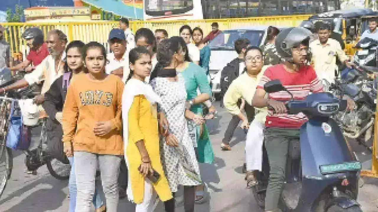 TG EAPCET 2025: क्यूआर कोड छात्रों को परीक्षा केंद्रों तक आसानी से पहुंचने में मदद करते हैं