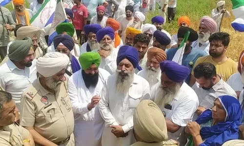 Amritsar-कटरा एक्सप्रेसवे के लिए भूमि अधिग्रहण से किसानों में रोष