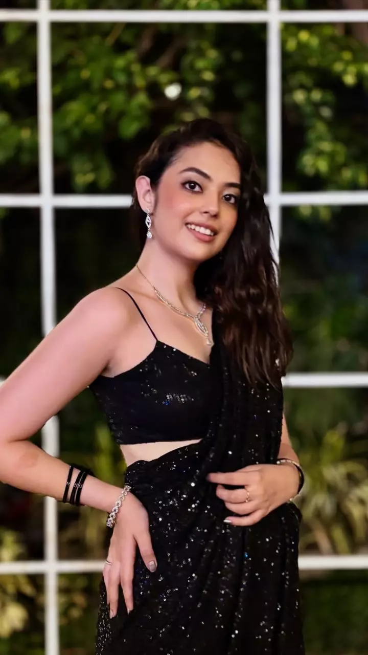 सीरत कपूर नजर आई बोल्ड