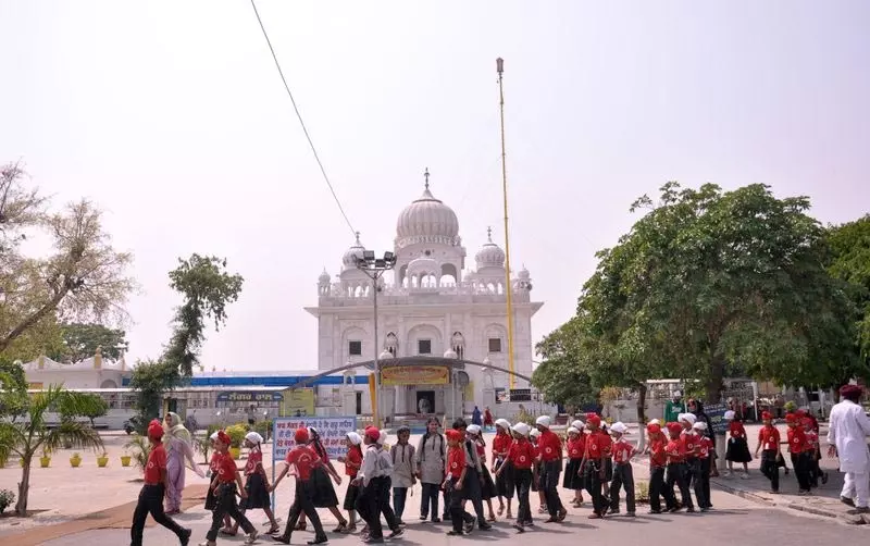 पांचवें Sikh guru की लंगर और कृषि की विरासत पांचवें Sikh guru की लंगर और कृषि की विरासत