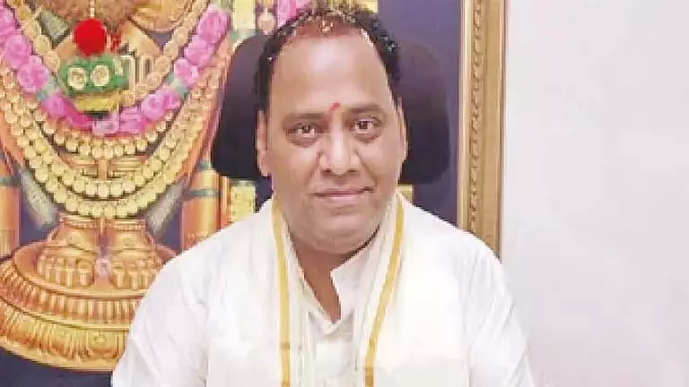 श्रीनिवास राजू को CM रेवंत रेड्डी का प्रधान सचिव नियुक्त किया श्रीनिवास राजू को CM रेवंत रेड्डी का प्रधान सचिव नियुक्त किया