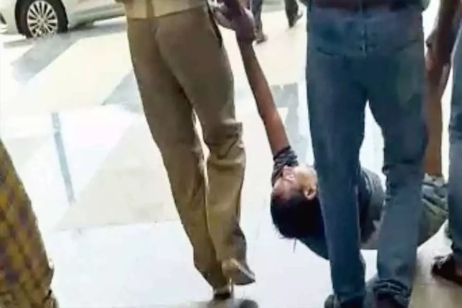पोटलुरी शांति को कृषि अधिनियमों में पीएचडी की उपाधि दी गई पोटलुरी शांति को कृषि अधिनियमों में पीएचडी की उपाधि दी गई