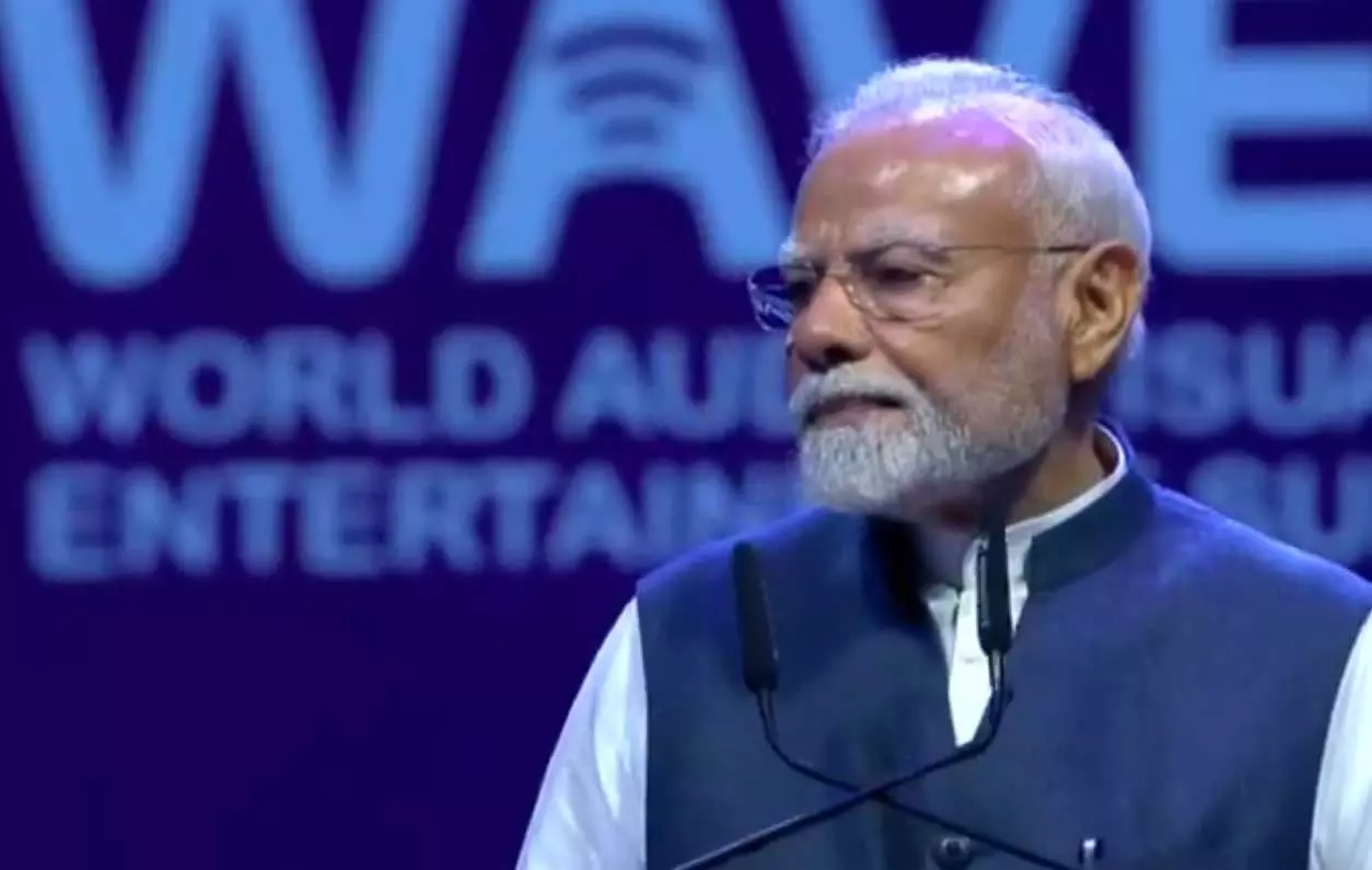 मुंबई में WAVES Summit को संबोधित कर रहे हैं प्रधानमंत्री मोदी मुंबई में WAVES Summit को संबोधित कर रहे हैं प्रधानमंत्री मोदी