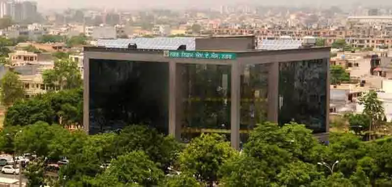 व्यापारियों ने Mohali MC प्रमुख से मुलाकात की, मुद्दे उठाए व्यापारियों ने Mohali MC प्रमुख से मुलाकात की, मुद्दे उठाए