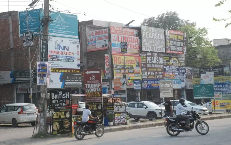 Karnal में 100 से अधिक कोचिंग सेंटर बिना फायर एनओसी के चल रहे Karnal में 100 से अधिक कोचिंग सेंटर बिना फायर एनओसी के चल रहे