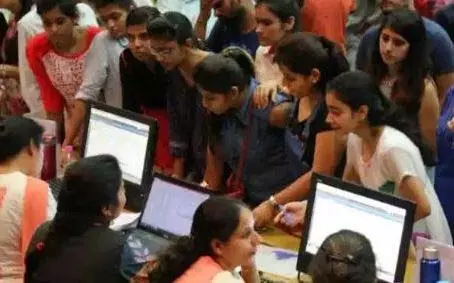 आरटीई प्रवेश विवाद की समीक्षा के लिए सरकारी पैनल आरटीई प्रवेश विवाद की समीक्षा के लिए सरकारी पैनल