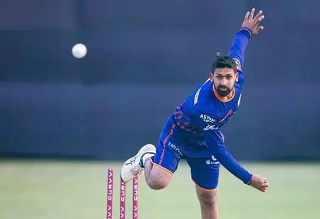 IPL 2025: विग्नेश पुथुर की जगह मुंबई इंडियंस में रघु शर्मा शामिल IPL 2025: विग्नेश पुथुर की जगह मुंबई इंडियंस में रघु शर्मा शामिल