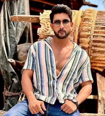 फहमान खान के लिए परफेक्शन एक छलावा, बोले- असफलताओं से आगे बढ़ते हैं हम फहमान खान के लिए परफेक्शन एक छलावा, बोले- असफलताओं से आगे बढ़ते हैं हम