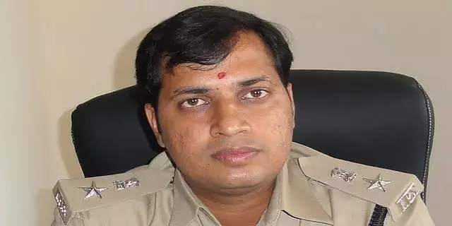 मॉब लिंचिंग की घटना के संबंध में भड़काऊ पोस्ट: मंगलुरु पुलिस ने 3 मामले दर्ज किए मॉब लिंचिंग की घटना के संबंध में भड़काऊ पोस्ट: मंगलुरु पुलिस ने 3 मामले दर्ज किए