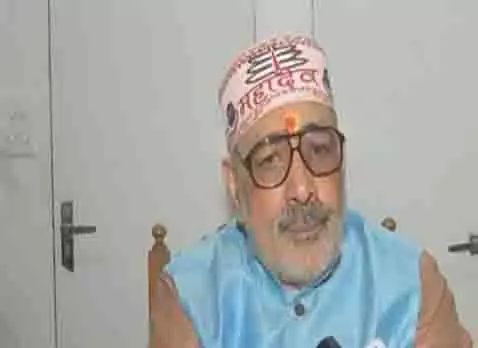गिरिराज सिंह ने जाति जनगणना को मंजूरी देने के लिए PM मोदी की सराहना की गिरिराज सिंह ने जाति जनगणना को मंजूरी देने के लिए PM मोदी की सराहना की