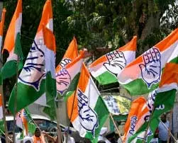 Congress ने केंद्र सरकार से आरक्षण की 50% सीमा हटाने की मांग की Congress ने केंद्र सरकार से आरक्षण की 50% सीमा हटाने की मांग की