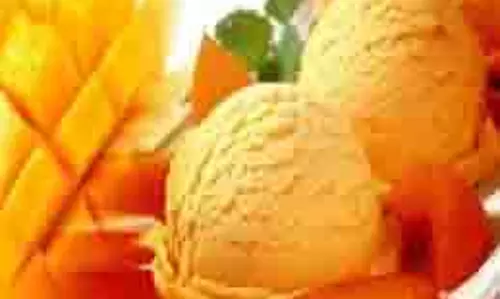 Mango Ice Cream Recipe: घर पर बनाएं बाजार जैसी मैंगो आइसक्रीम Mango Ice Cream Recipe: घर पर बनाएं बाजार जैसी मैंगो आइसक्रीम