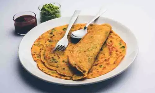 Recipe: बच्चों के लिए बनाएं स्वादिष्ट लौकी के पराठे Recipe: बच्चों के लिए बनाएं स्वादिष्ट लौकी के पराठे