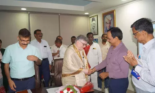 तेलंगाना ने NDSA से श्रीशैलम बांध की सुरक्षा सुनिश्चित करने का आग्रह किया तेलंगाना ने NDSA से श्रीशैलम बांध की सुरक्षा सुनिश्चित करने का आग्रह किया