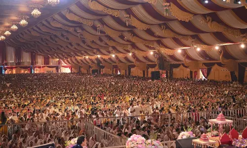 Indore : आचार्य विशुद्ध सागर पट्टाचार्य पद पर विराजमान