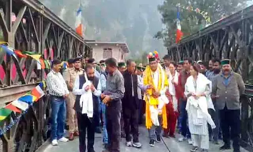 Shimla: ग्रामीणों को मिली बड़ी सौगात, तांगलिंग खड्ड पर 3.61 करोड़ की लागत से बना वैली ब्रिज शुरू
